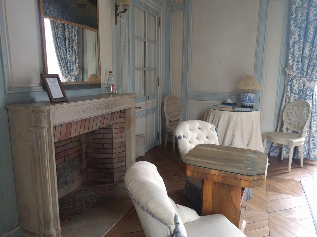 Chateau Du Marechal De Saxe Yerres ภายนอก รูปภาพ